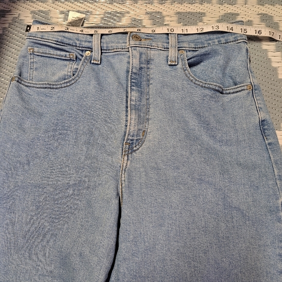 Levi's High Waisted Mother Jeans‎ - Picture 6 of 11